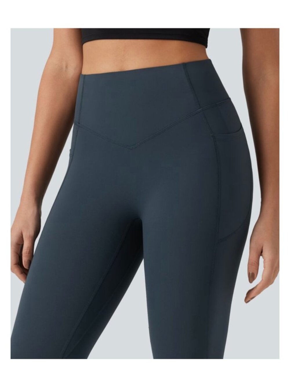 High-Waisted Navy Blue Leggings With Side Pockets - Stretch Fabric For Workout O
